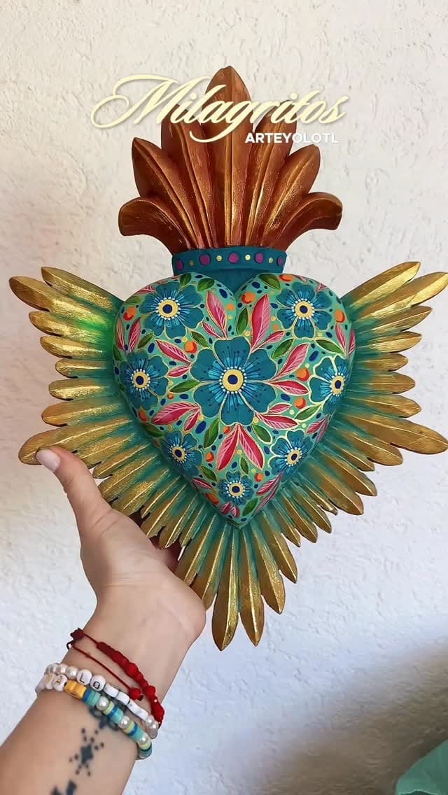 Post 3 by Loreto Gomez Koch | Milagritos Mexicanos on Instagram (video)