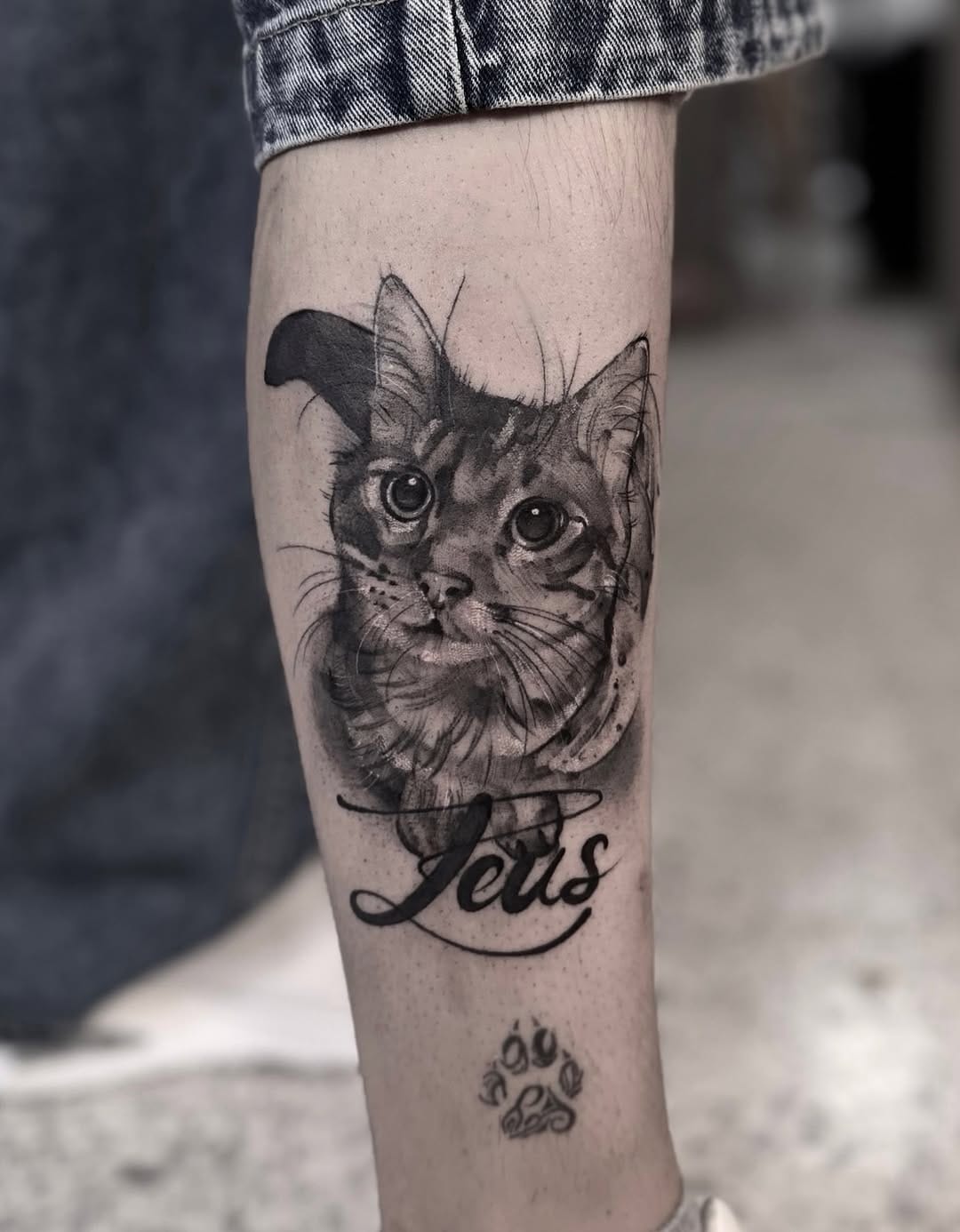 Post 6 by Gus Estrada on Instagram (image)