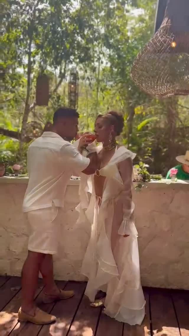 Post 4 by Sound Healing Tulum on Instagram (video)
