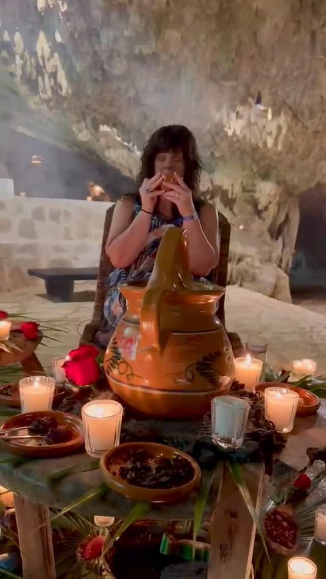 Post 5 by Sound Healing Tulum on Instagram (video)