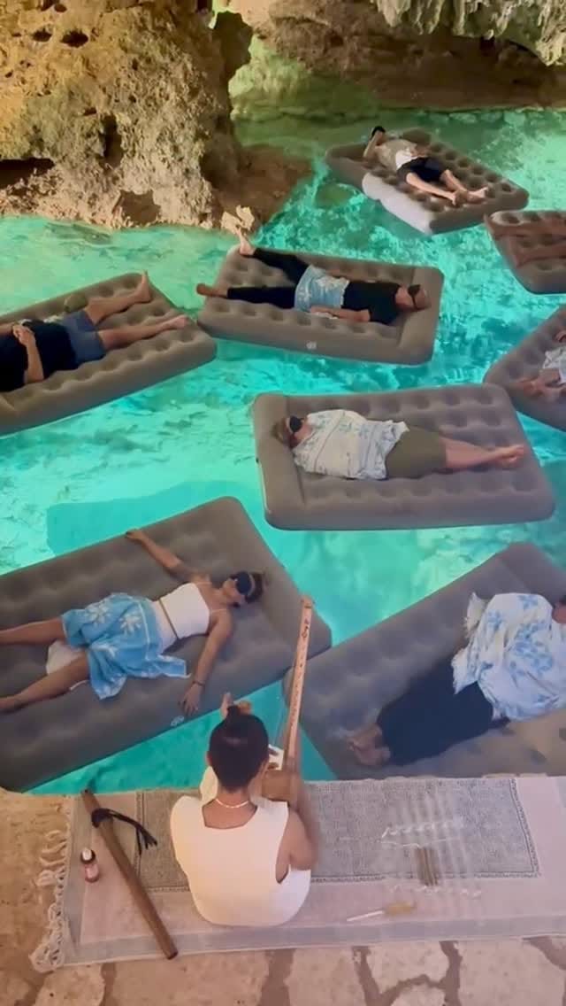 Post 6 by Sound Healing Tulum on Instagram (video)