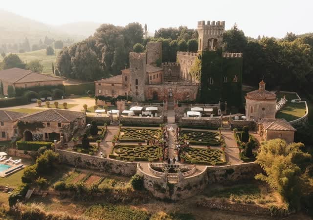 Post 4 by Destination Wedding Videographer / EUROPE & USA on Instagram (video)