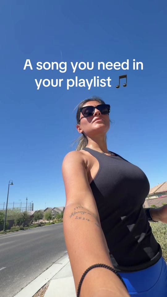 Post 5 by JELLY/BOYMOM on TikTok (video)