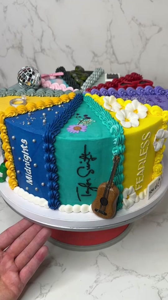 Post 8 by Vince on TikTok (video)