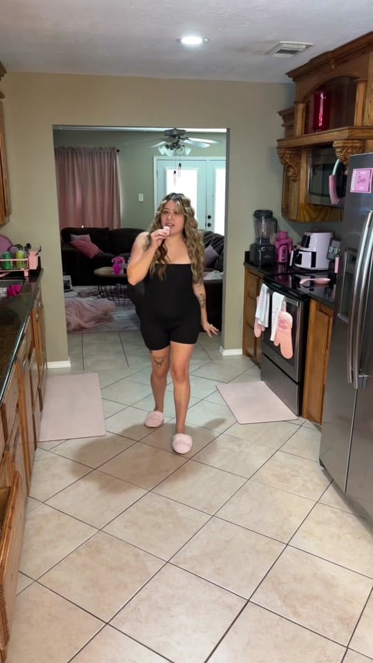 Post 5 by Pink Latina Queen on TikTok (video)