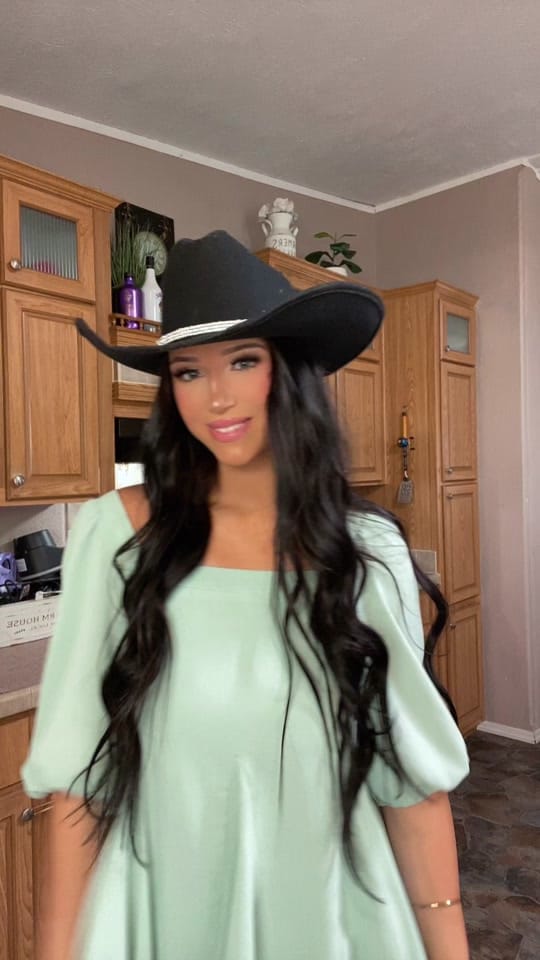 Post 9 by unifunlife on TikTok (video)