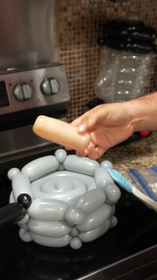 Post 6 by Balloon Bros on TikTok (video)