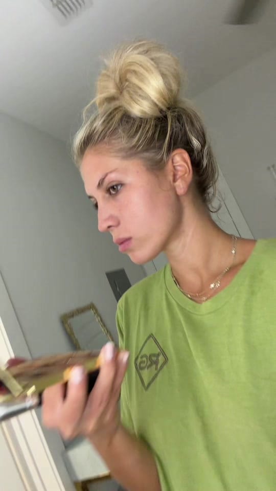 Post 3 by Halle on TikTok (video)