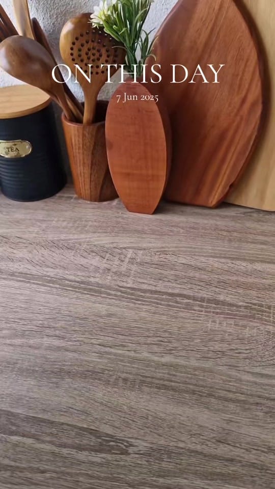 Post 5 by a s u m u y a on TikTok (video)