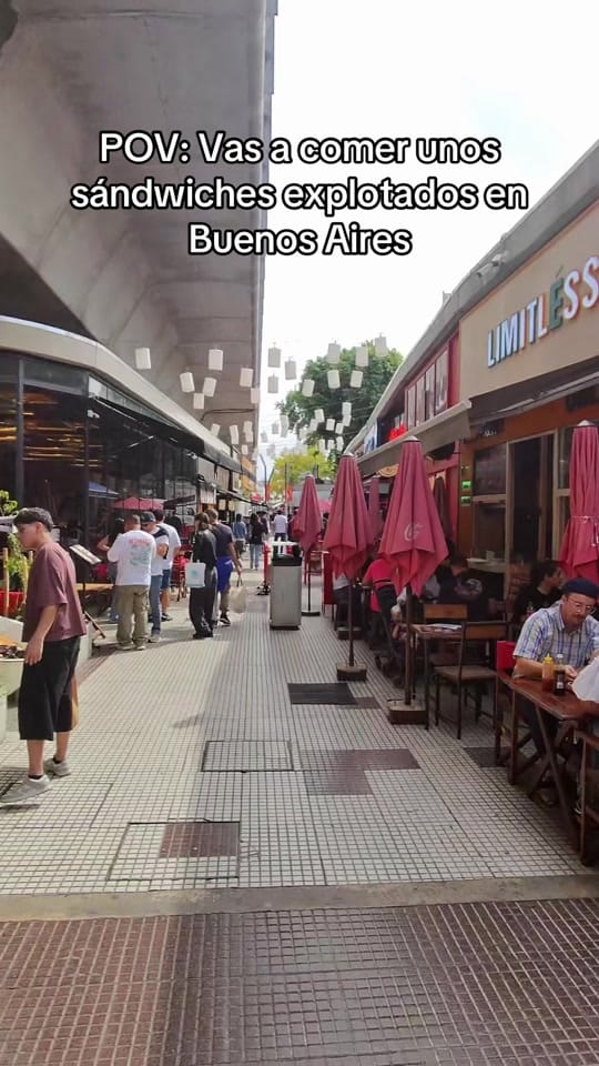 Post 4 by Club del bajón on TikTok (video)