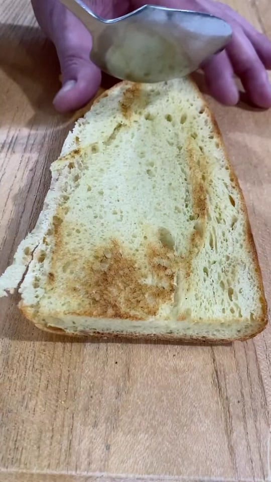 Post 3 by FoodTourTv on TikTok (video)