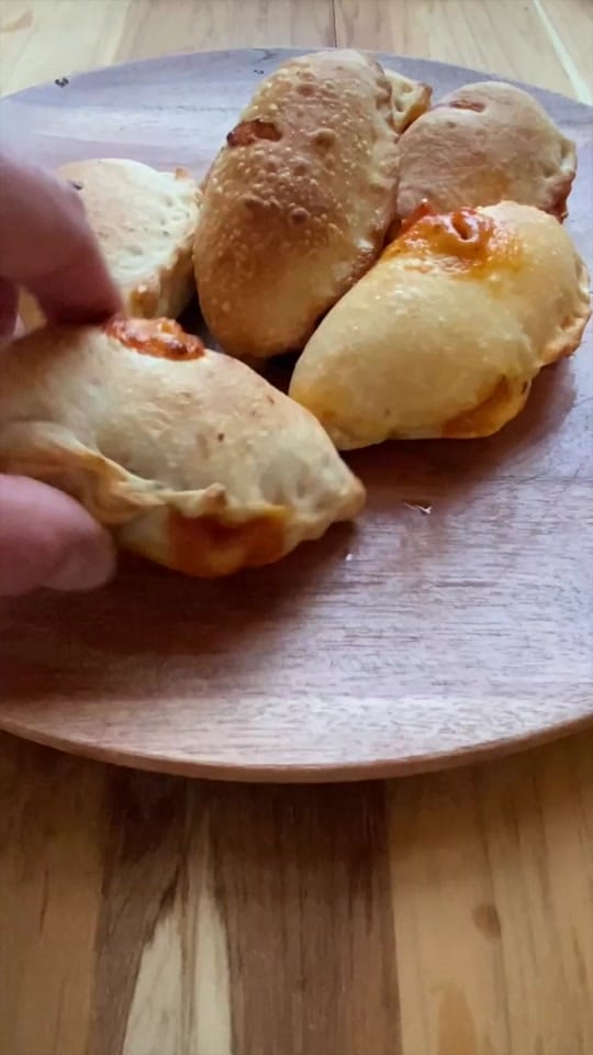 Post 4 by FoodTourTv on TikTok (video)