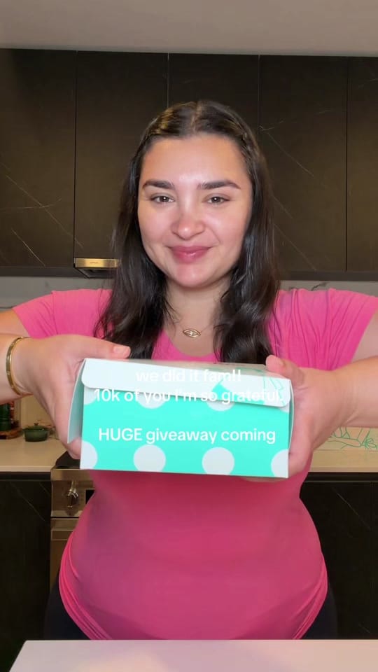 Post 1 by Camilia on TikTok (video)