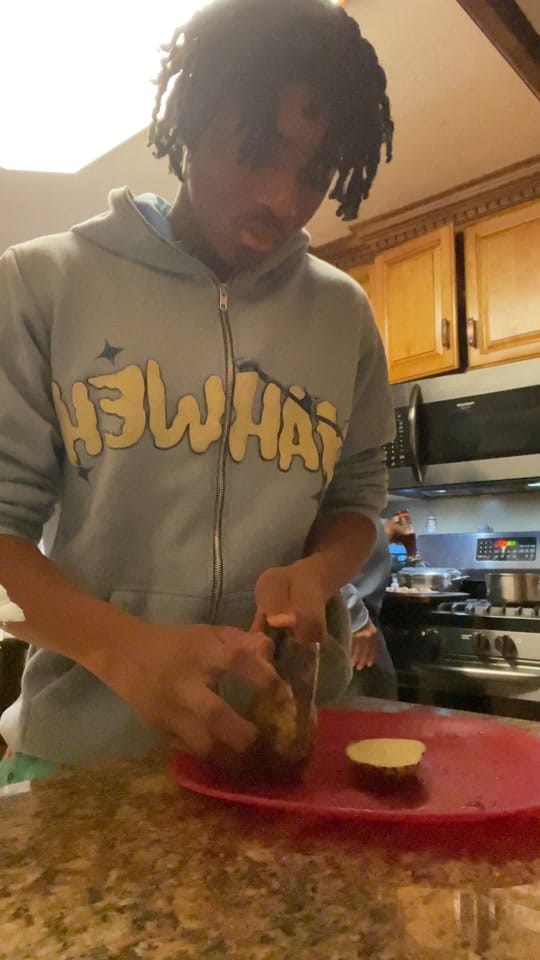 Post 1 by cookingwithtruee on TikTok (video)