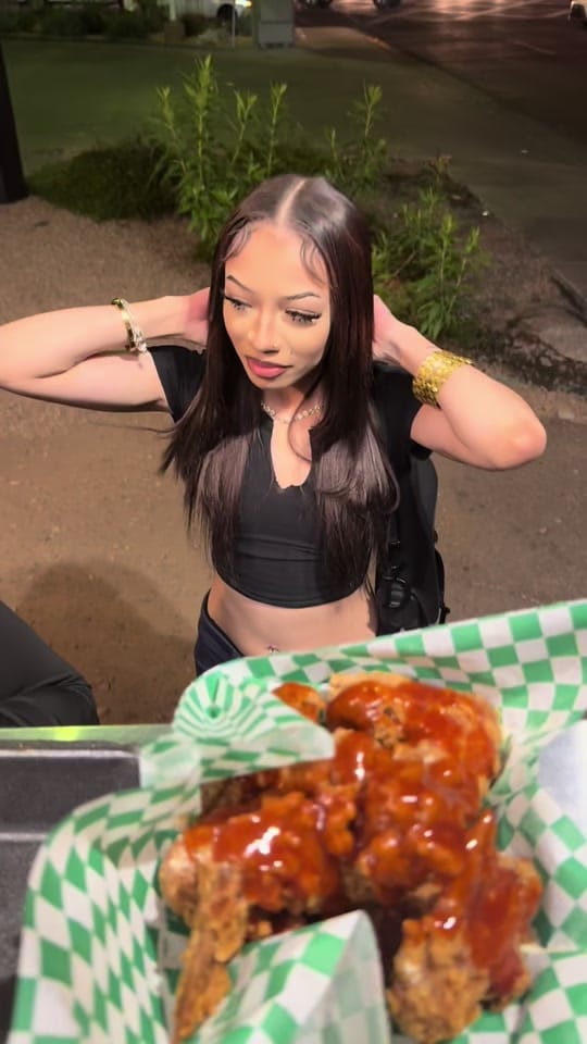 Post 5 by Dukeaz_chicagoschicken on TikTok (video)