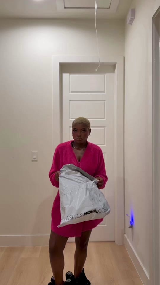 Post 9 by Melissa on TikTok (video)