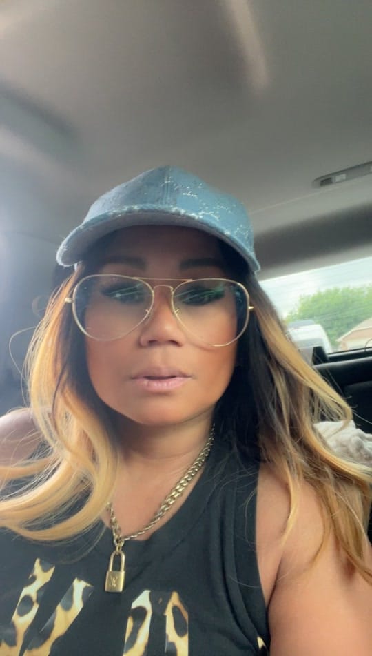 Post 2 by Mina Lou on TikTok (video)