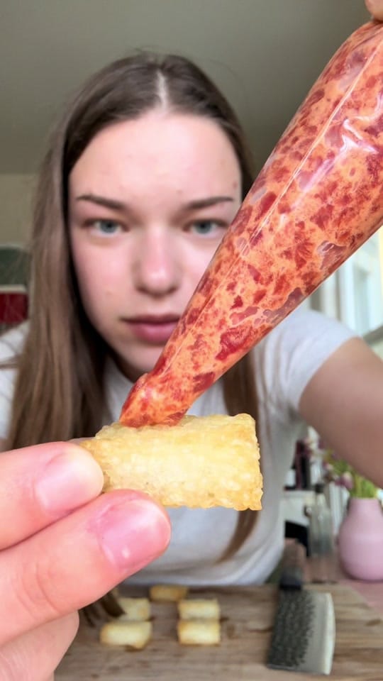 Post 6 by val👩🏻‍🍳 on TikTok (video)
