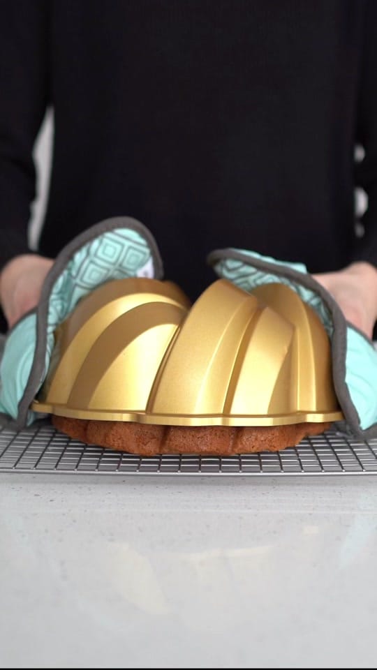 Post 10 by Nordic Ware on TikTok (video)