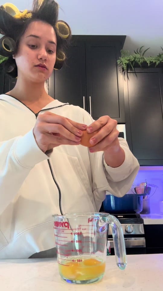 Post 3 by Bianca Shrops on TikTok (video)