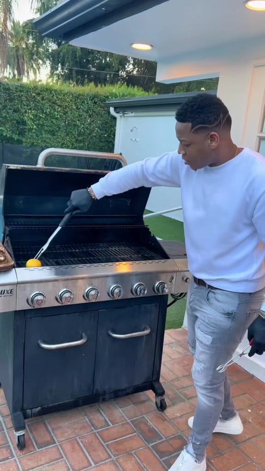 Post 9 by Chef Jay on TikTok (video)