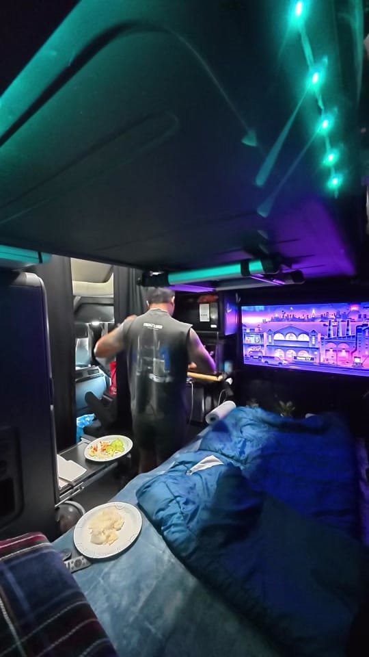 Post 1 by jakeclydedtrucker on TikTok (video)