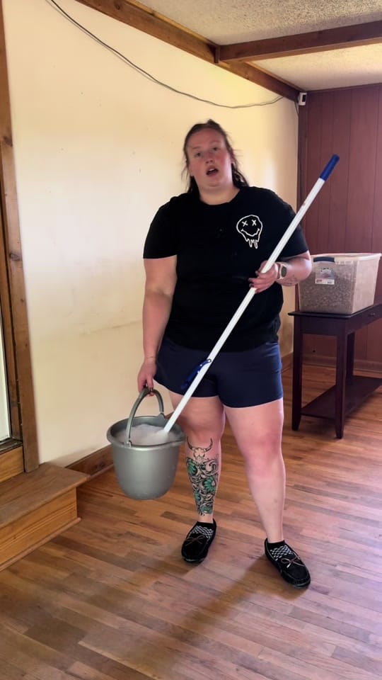 Post 8 by Britt▫️Working Mama 🩷 on TikTok (video)