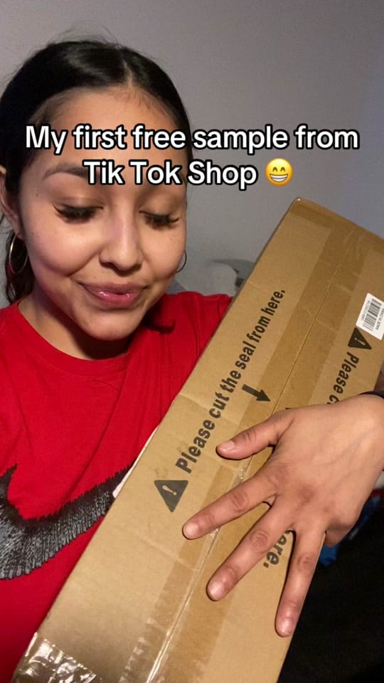 Post 8 by Vanessa Velasquez on TikTok (video)