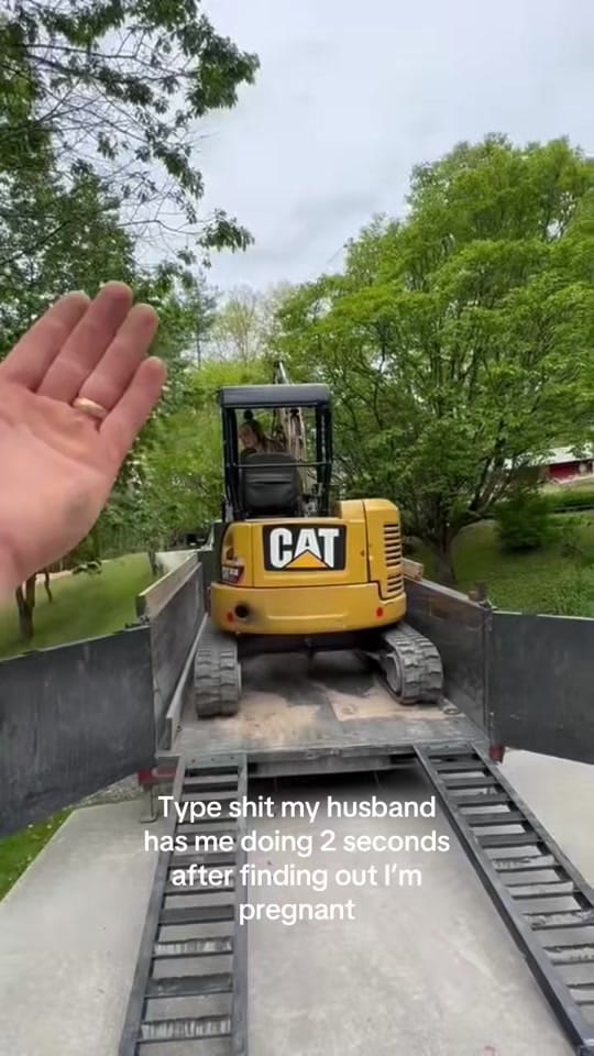 Post 10 by Addison | ✈️🏋️‍♀️🥖🍪📚💍🐶⛰️ on TikTok (video)