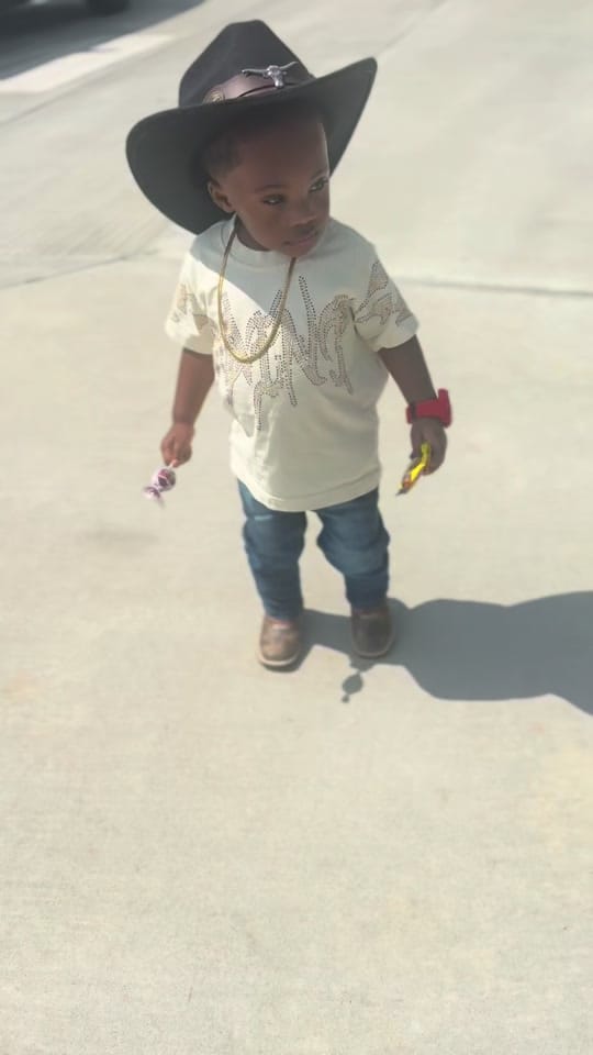 Post 6 by KayyWay23 🫶🏾🤍 on TikTok (video)