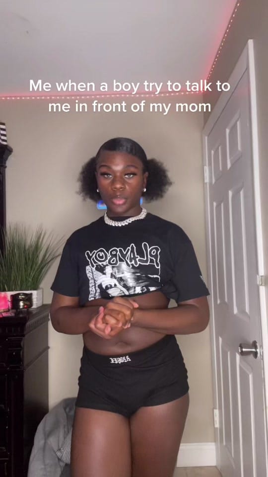 Post 10 by skyielondon on TikTok (video)