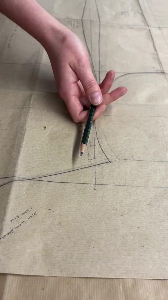 Post 3 by FashionTechnologyAcademy on TikTok (video)