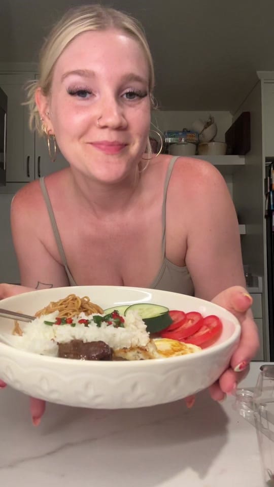Post 8 by Mama Lyd on TikTok (video)