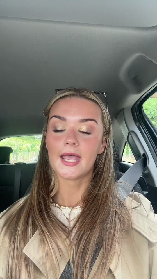 Post 6 by Rosie | UGC ☁️💻 on TikTok (video)
