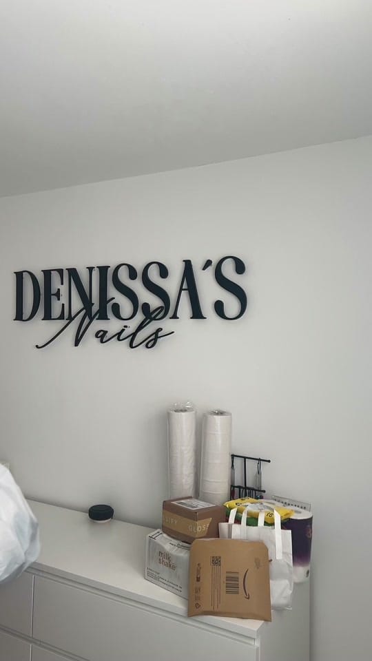 Post 9 by Denissas_nails on TikTok (video)