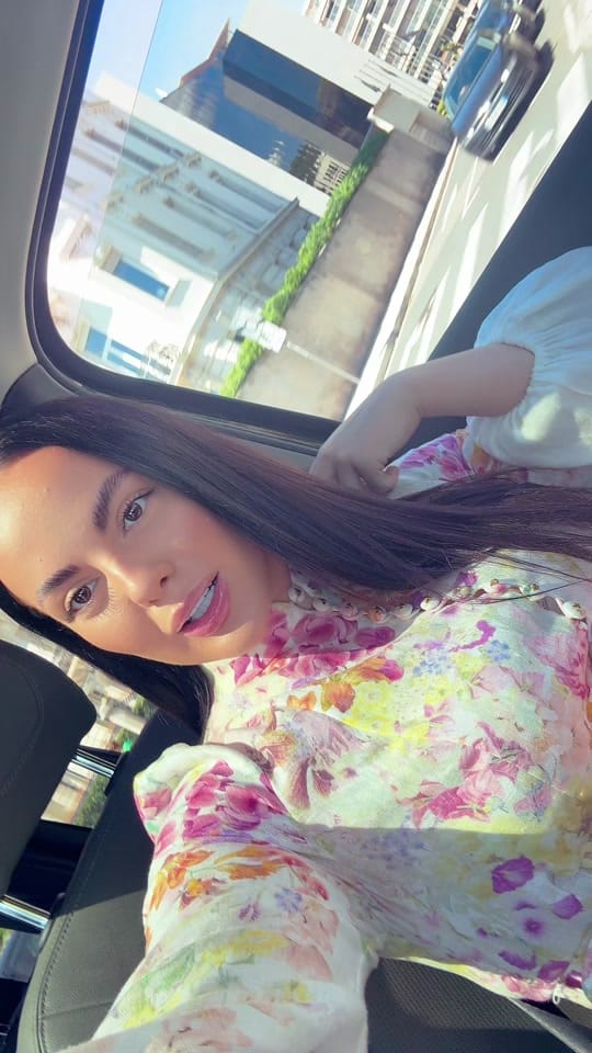Post 7 by annemonev on TikTok (video)