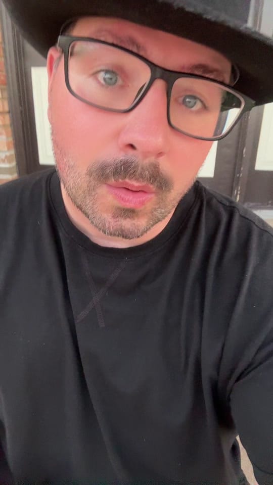 Post 6 by Gary on TikTok (video)