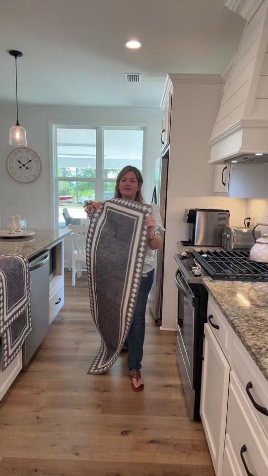 Post 9 by Melissa Pedrick on TikTok (video)