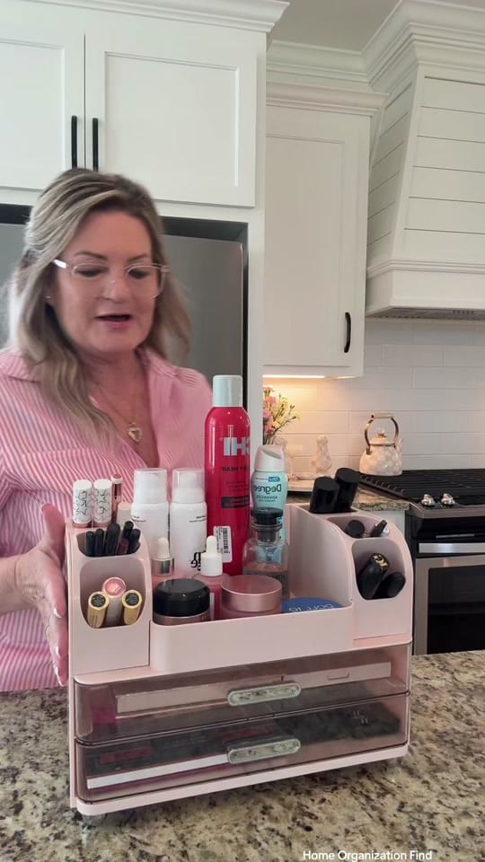 Post 3 by Melissa Pedrick on TikTok (video)