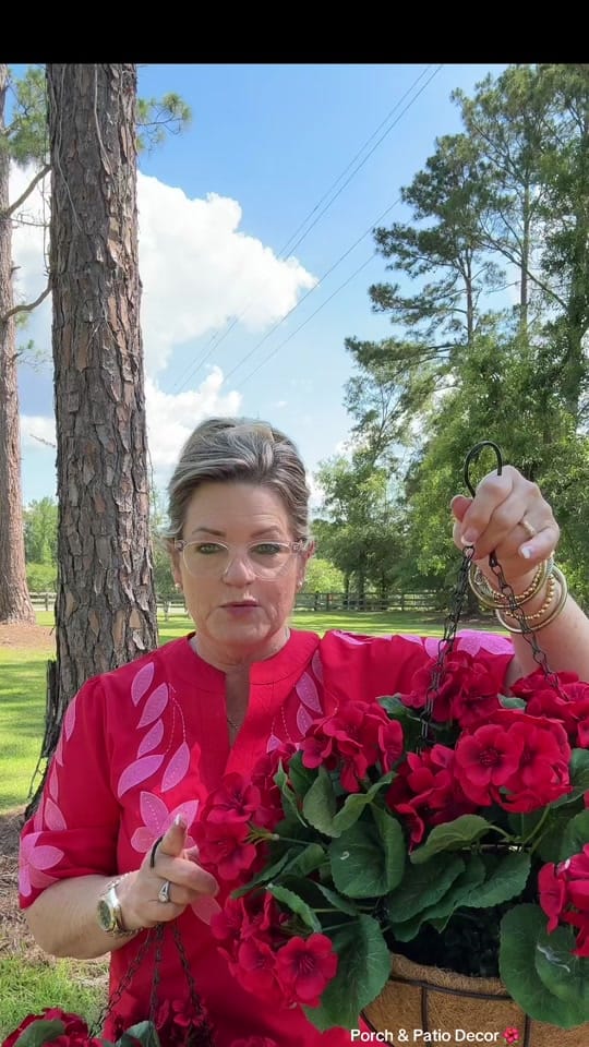 Post 6 by Melissa Pedrick on TikTok (video)