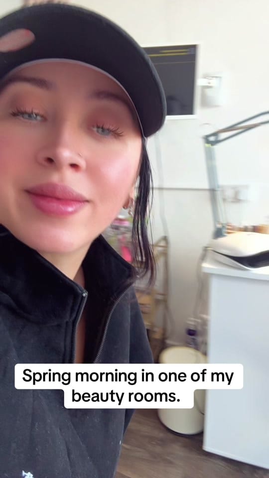 Post 2 by Nadette on TikTok (video)