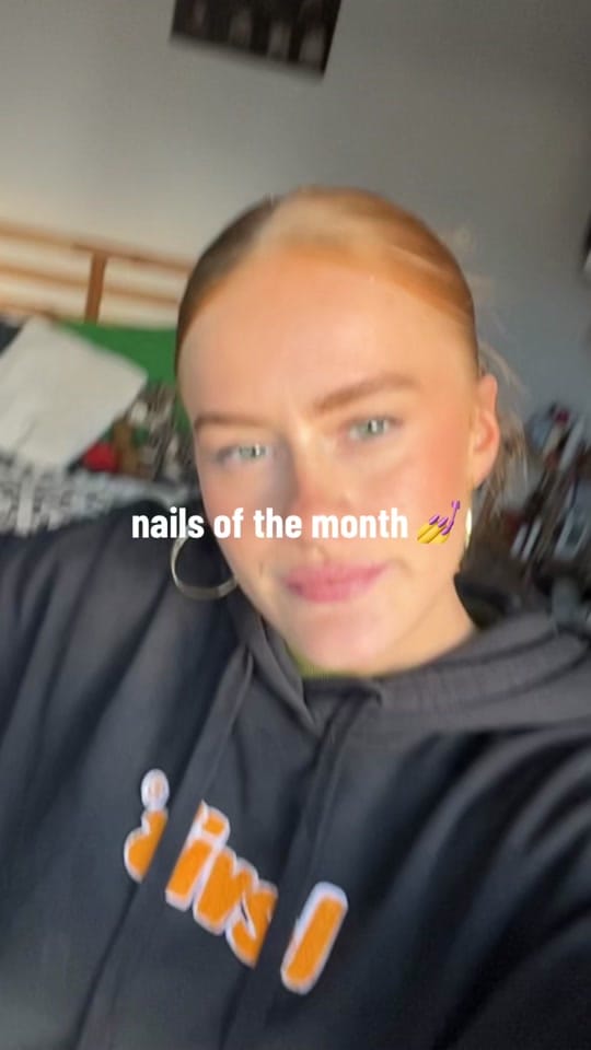 Post 3 by Daisy on TikTok (video)