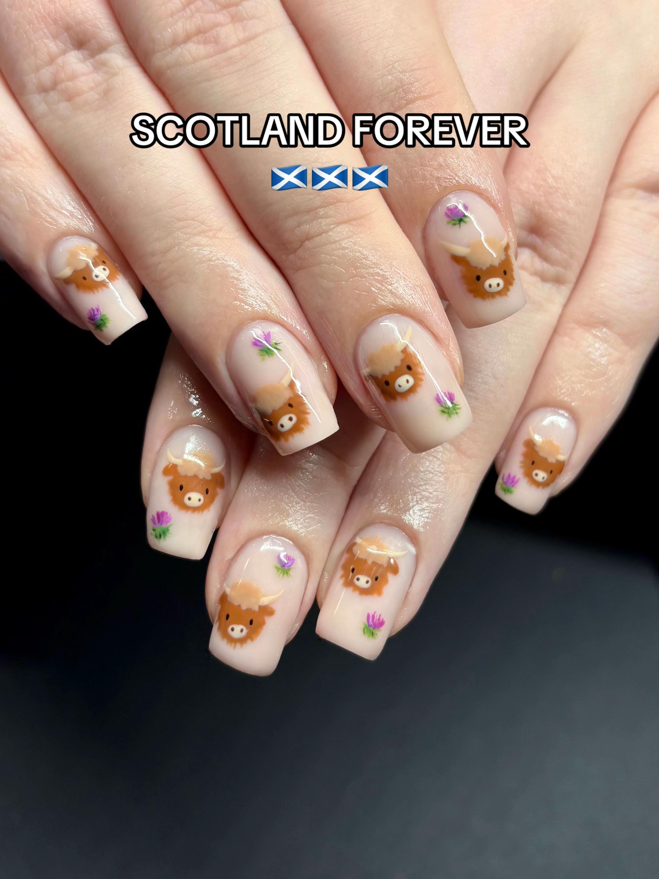 Post 3 by t4tnails on TikTok (video)