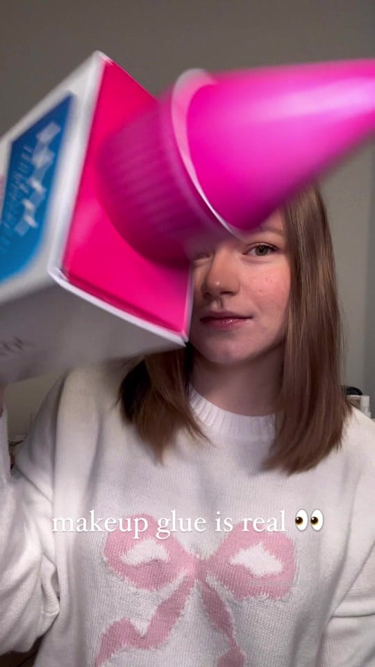 Post 10 by slavianaglow on TikTok (video)