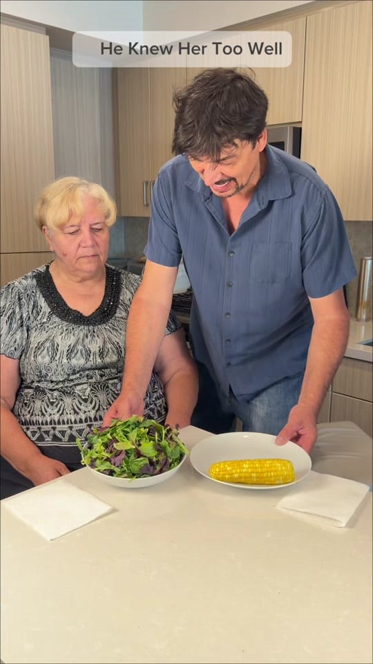 Post 10 by tiktok.commaklai on TikTok (video)