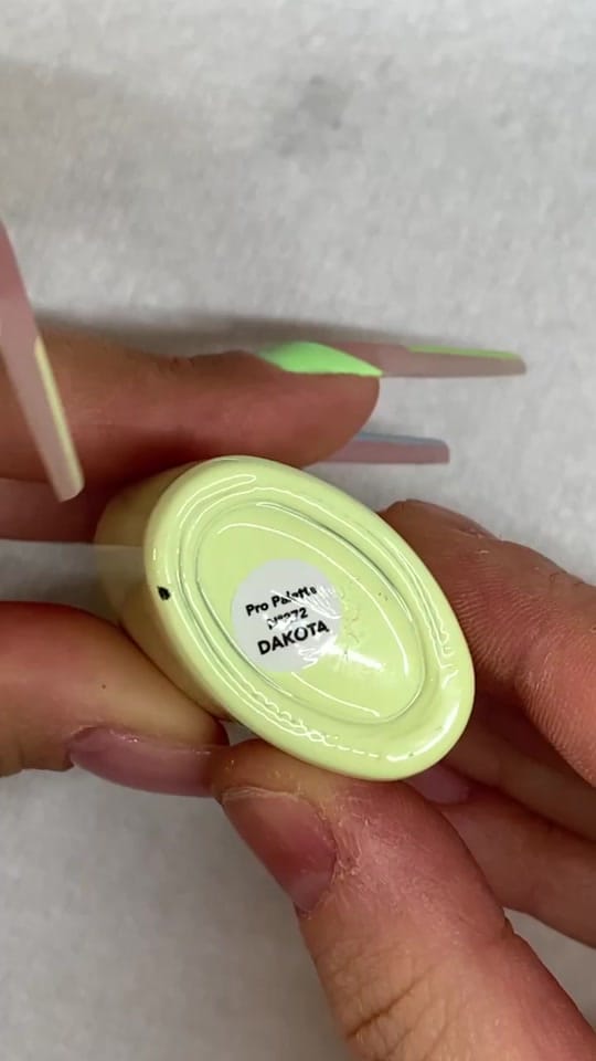 Post 10 by elize_nails on TikTok (video)