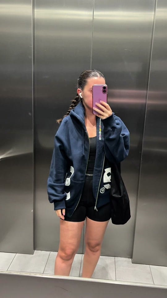 Post 5 by Lucy Flynn on TikTok (video)