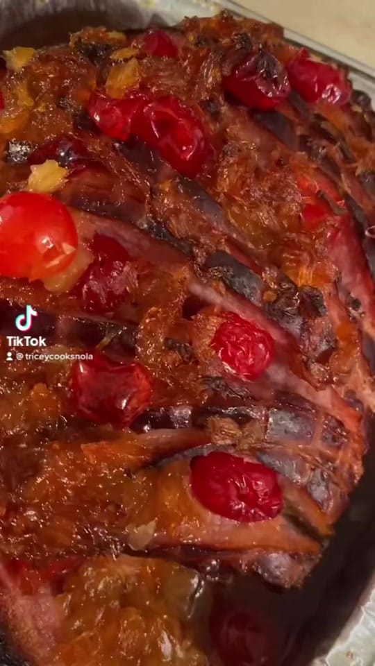 Post 2 by Tricey Cooks NOLA Food on TikTok (video)