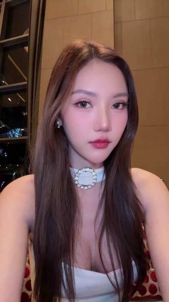 Post 8 by ig: xchellerrrx♡ / เชลซี on TikTok (video)