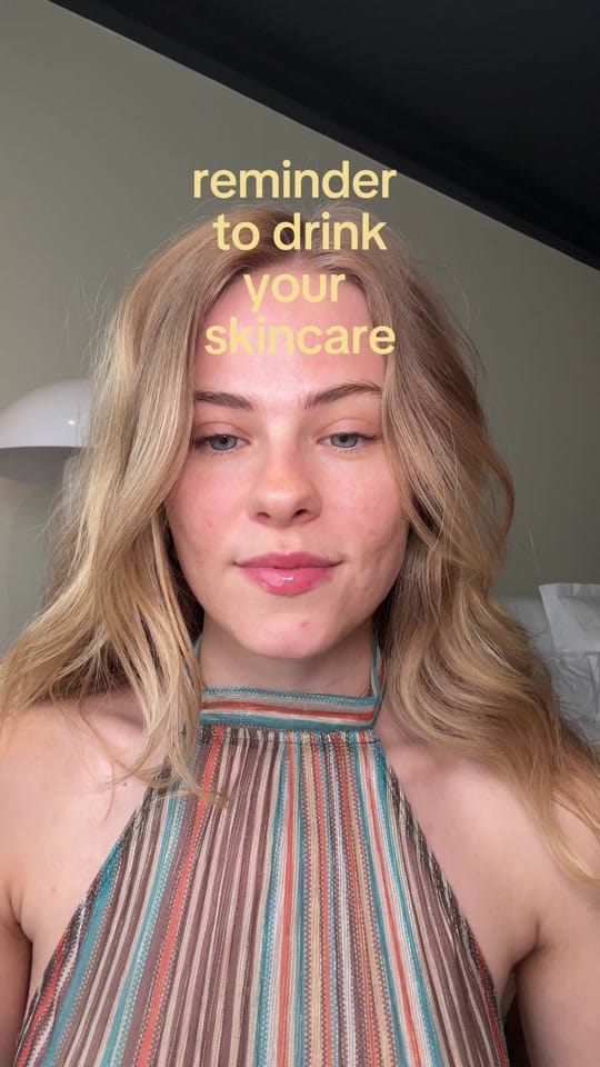 Post 4 by Sophie Dove on TikTok (video)